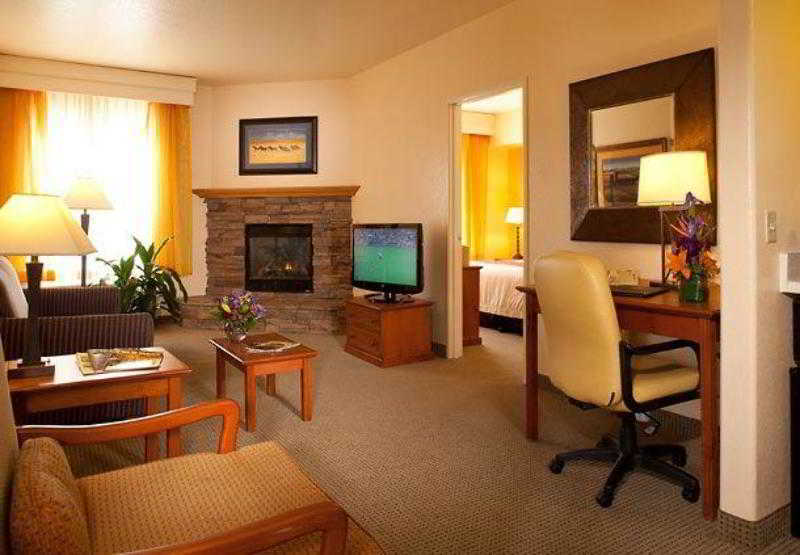 Springhill 3*